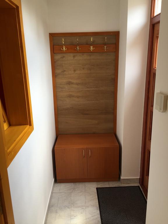 Aqua Thermal Soterapia Es Apartmanhaz Püspökladány Ruang foto